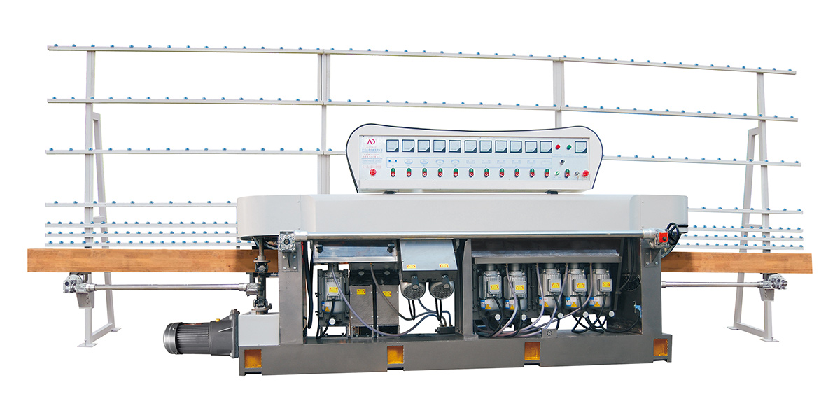 El controlador PLC controla la máquina de sellado de borde de 45 grados del motor 10.